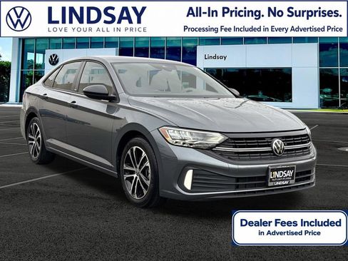 Used 2023 Volkswagen Jetta Sport FWD image 1