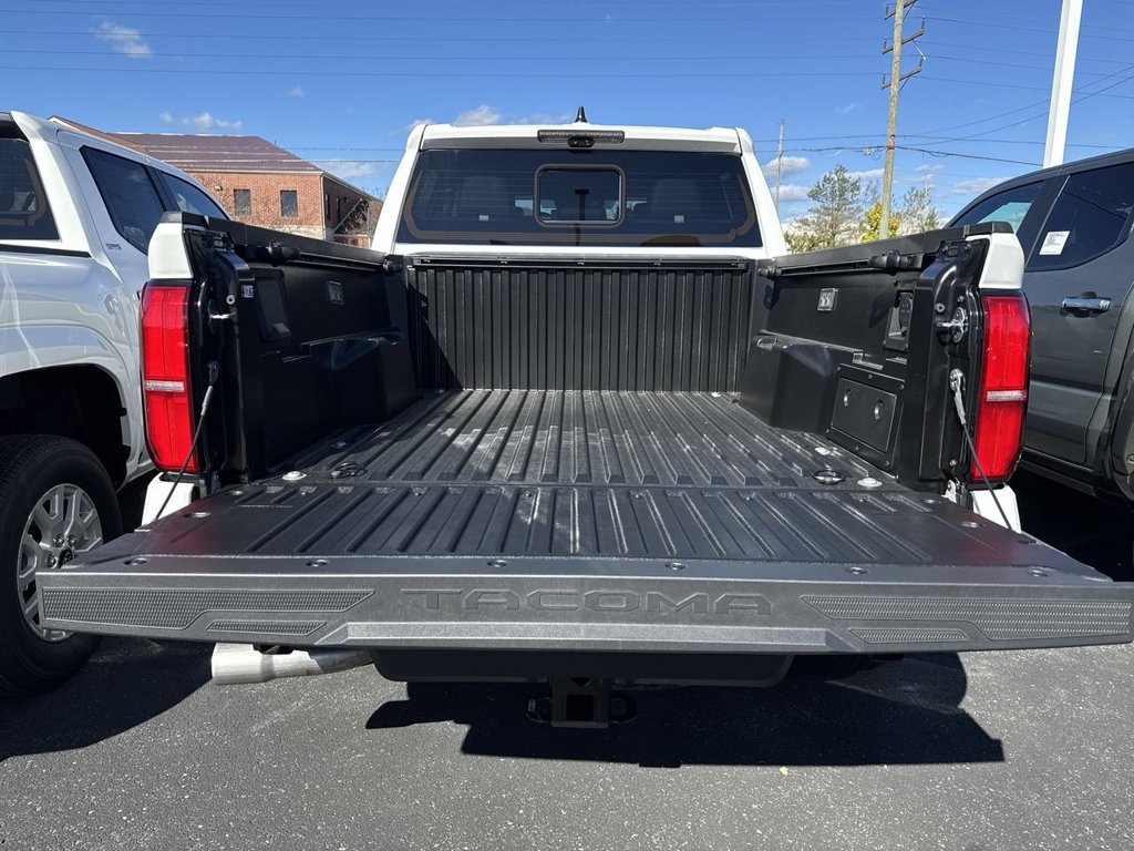 New 2026 Toyota Tacoma TRD Off-Road w/ TRD Off Road Premium Package AWD/4WD image 30