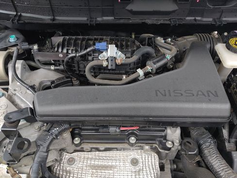 Used 2019 Nissan Rogue SV FWD image 30