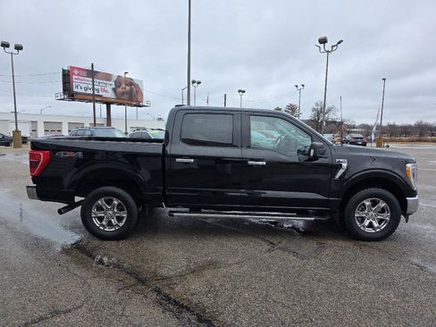 Used 2021 Ford F150 XLT w/ Equipment Group 302A High image 4