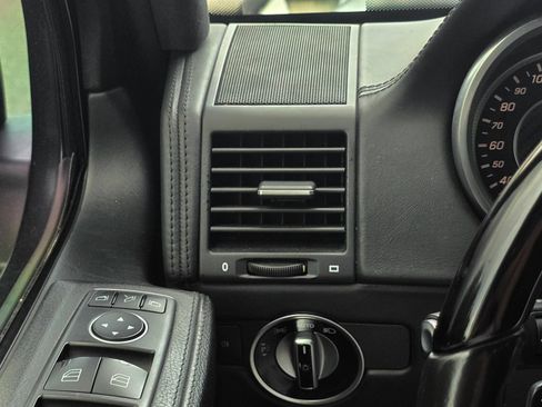 Used 2016 Mercedes-Benz G 63 AMG 4MATIC image 64