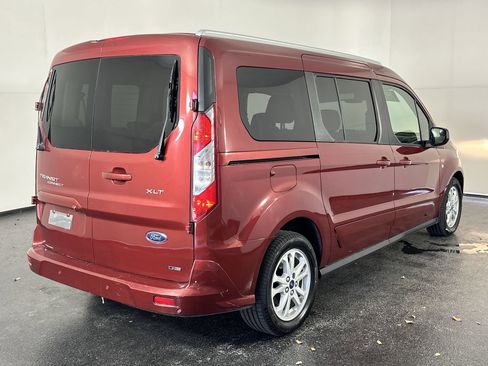 Used 2019 Ford Transit Connect XLT w/ Driver-Assist Package image 11
