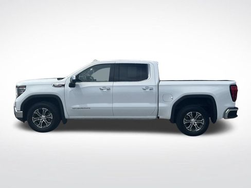 Used 2025 GMC Sierra 1500 SLT RWD image 3
