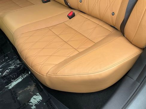 Used 2020 Nissan Sentra SV w/ SV Premium Package image 28