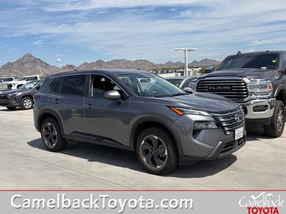 Used 2025 Nissan Rogue SV