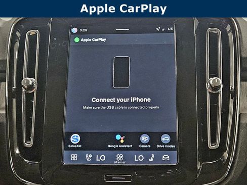 New 2026 Volvo XC40 B4 Plus w/ Climate Package image 27