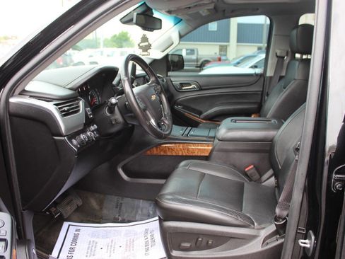 Used 2015 Chevrolet Tahoe LTZ AWD/4WD image 22