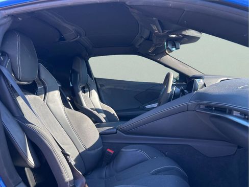 Used 2023 Chevrolet Corvette Stingray Coupe w/ Z51 Performance Package image 23