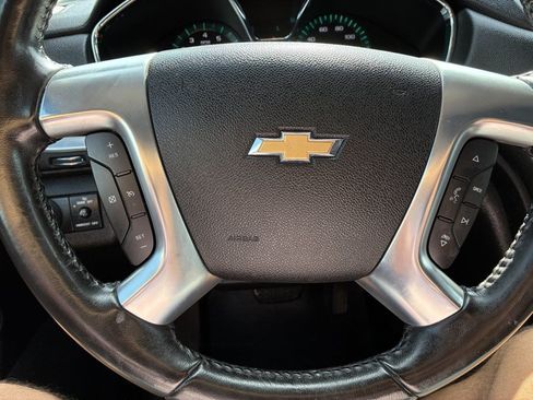 Used 2016 Chevrolet Traverse LT w/ Traveler's Package AWD/4WD image 9