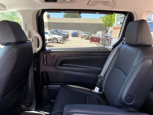 Used 2026 Honda Odyssey EX-L image 23