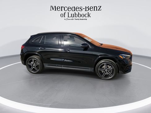 New 2025 Mercedes-Benz GLA 250 4MATIC image 9