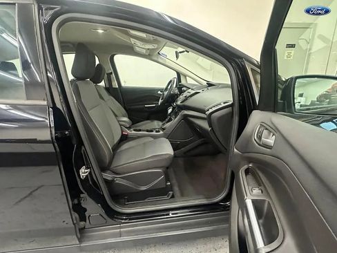 Used 2018 Ford C-MAX SE w/ Interior Protection Package image 14