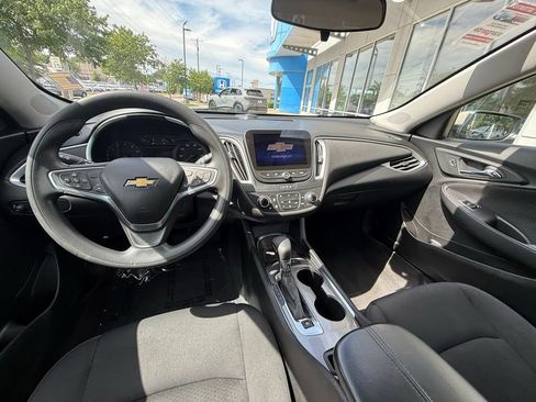 Used 2023 Chevrolet Malibu LT w/ Driver Confidence Package FWD image 6