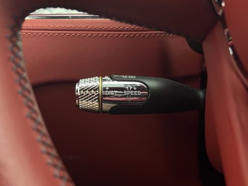 Certified 2023 Bentley Continental GT Azure image 31