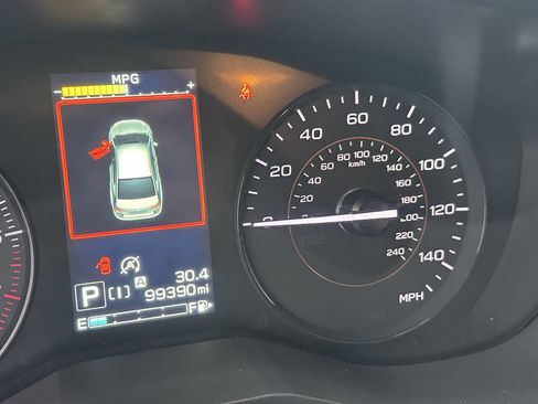 Used 2023 Subaru Crosstrek 2.0i image 11