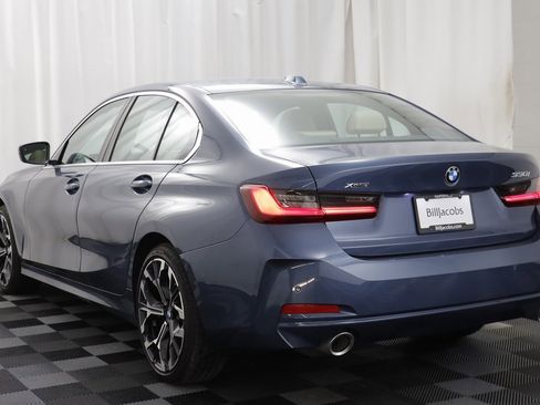 Certified 2025 BMW 330i xDrive Sedan w/ Convenience Package image 14