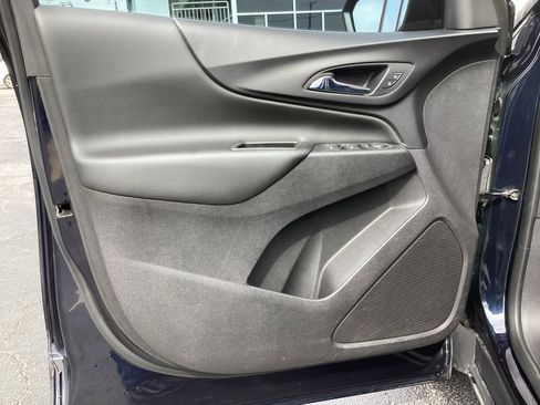 Used 2021 Chevrolet Equinox LT image 29