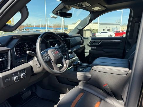 Used 2024 GMC Sierra 1500 AT4 w/ Technology Package image 25