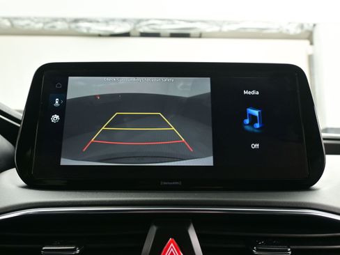 Used 2023 Hyundai Santa Fe SEL image 18