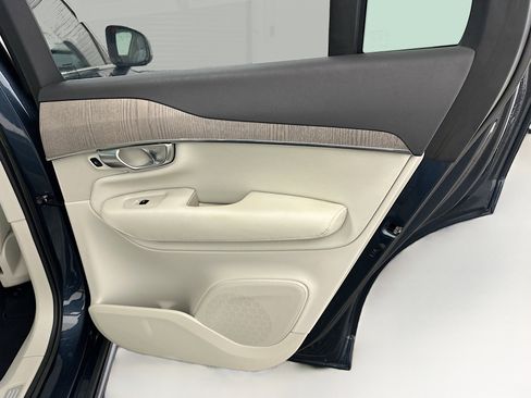 Used 2023 Volvo XC90 B6 Core w/ Protection Package Premier image 34