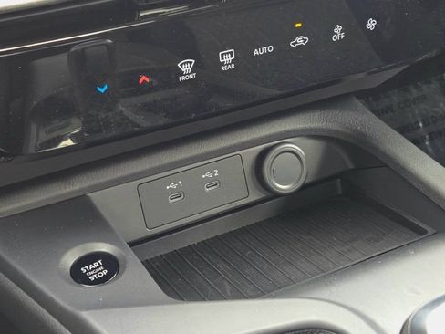 Used 2026 Nissan Sentra SV w/ Floor Mat Package FWD image 25