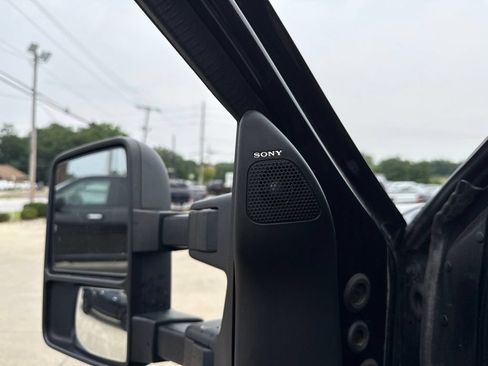 Used 2015 Ford F350 Lariat w/ Lariat Interior Package AWD/4WD image 20
