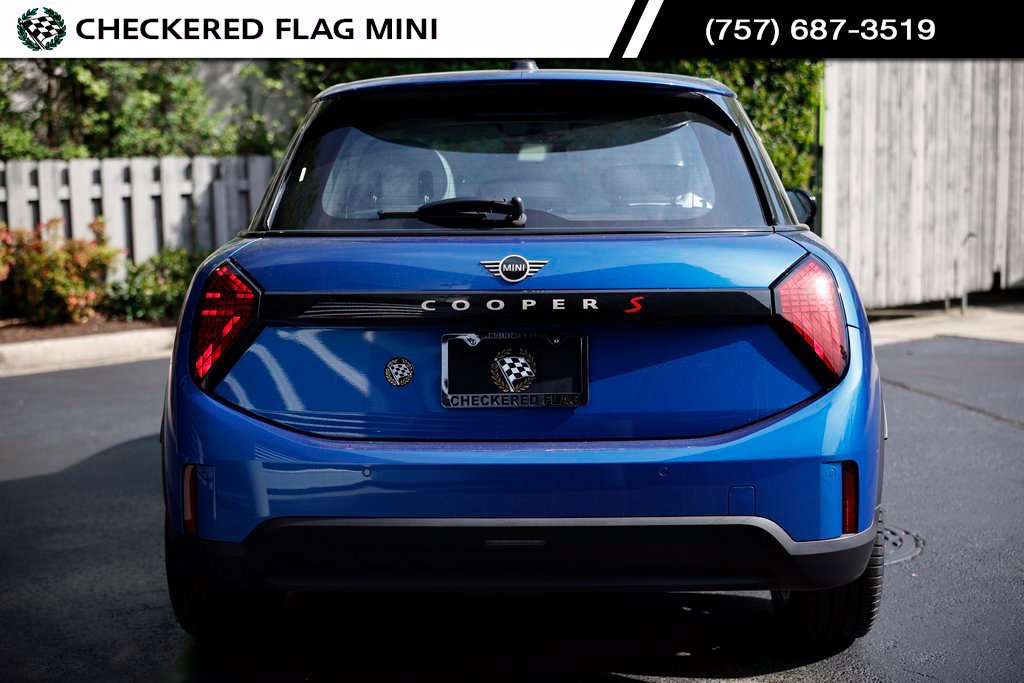 Used 2025 MINI Cooper S FWD image 9