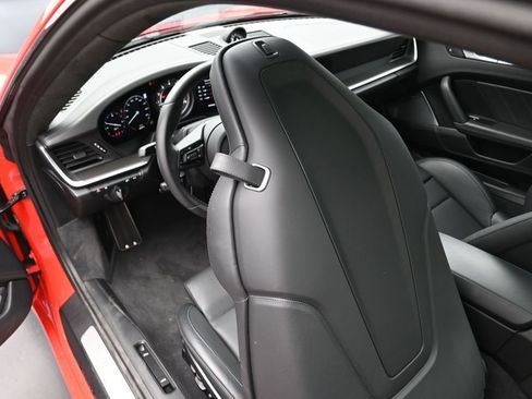Certified 2025 Porsche 911 Turbo S AWD/4WD image 17