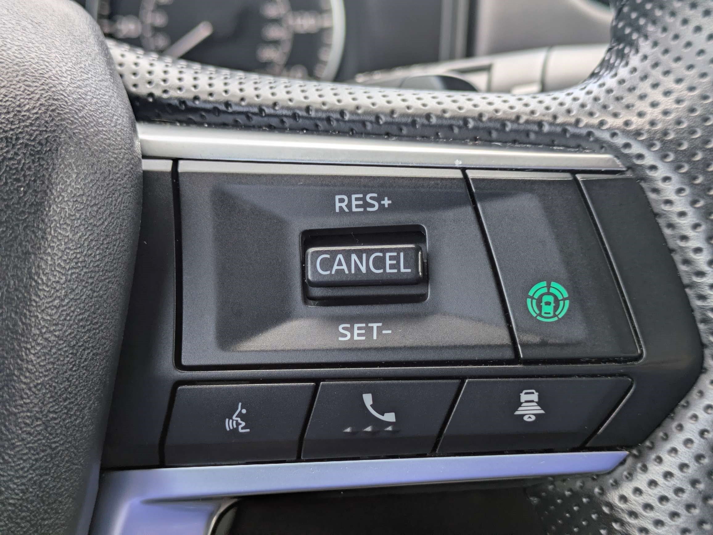 Used 2025 Mitsubishi Outlander SE FWD image 24