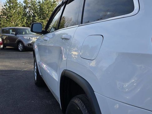 Used 2014 Jeep Grand Cherokee Laredo image 11