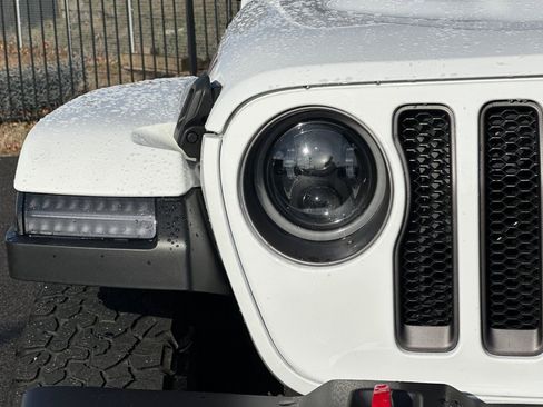 Used 2022 Jeep Wrangler Unlimited Rubicon w/ Cold Weather Group AWD/4WD image 47