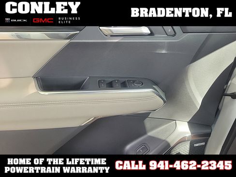 New 2026 GMC Acadia Elevation w/ Black Edition image 13