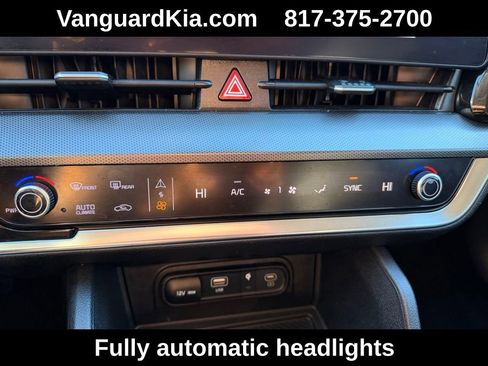 Used 2024 Kia Sportage SX image 21