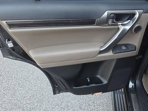 Certified 2022 Lexus GX 460 Luxury AWD/4WD image 38