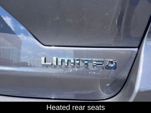 Used 2023 Jeep Grand Cherokee Limited AWD/4WD image 4