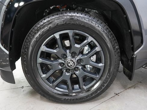 Used 2026 Toyota Sequoia Platinum AWD/4WD image 34