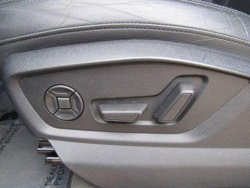 Used 2023 Audi Q7 2.0T Premium Plus w/ Premium Plus Package image 13