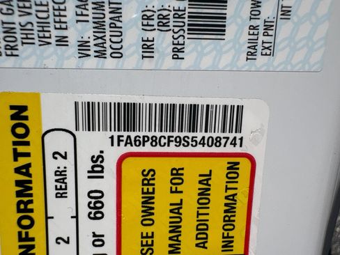 Used 2025 Ford Mustang GT RWD image 12