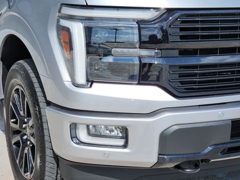 Used 2024 Ford F150 Platinum AWD/4WD image 10