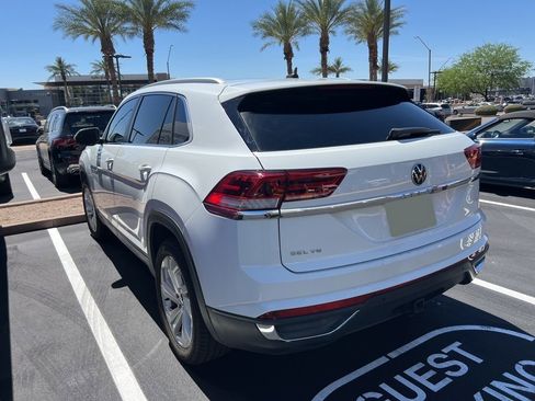 Used 2020 Volkswagen Atlas Cross Sport SEL image 6