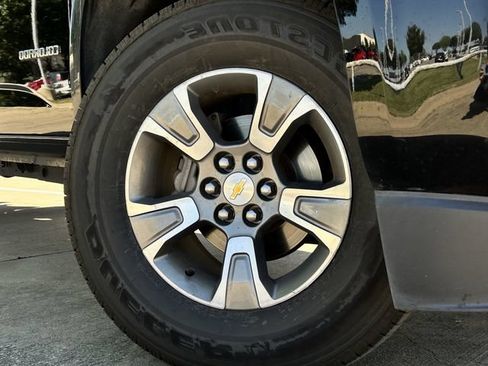 Used 2019 Chevrolet Colorado Z71 AWD/4WD image 10