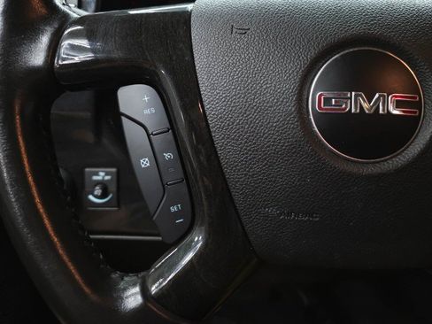 Used 2018 GMC Savana 2500 Extended w/ Enhanced Convenience Package RWD image 24