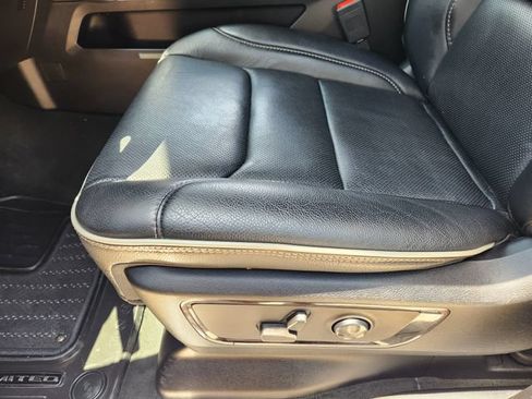 Used 2023 RAM 1500 Limited w/ Body Color Bumper Group AWD/4WD image 24