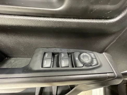 Used 2022 Chevrolet Silverado 1500 Custom AWD/4WD image 13