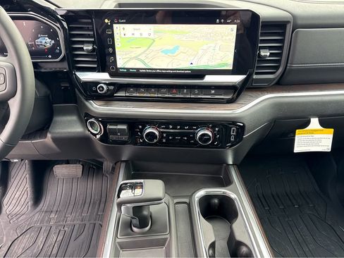 New 2026 GMC Sierra 1500 SLT w/ SLT Premium Plus Package image 12