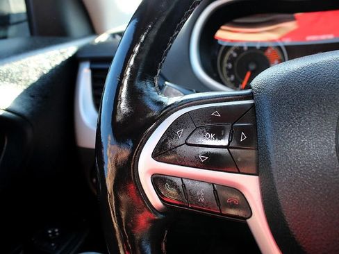 Used 2017 Jeep Cherokee Trailhawk w/ Cold Weather Group image 12