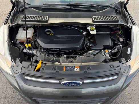 Used 2015 Ford Escape SE w/ Equipment Group 201A AWD/4WD image 24