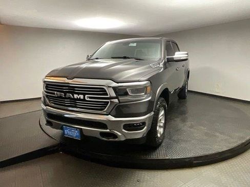 Used 2019 RAM 1500 Laramie w/ Off Road Group AWD/4WD image 3