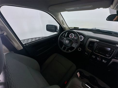 Used 2017 RAM 1500 Express image 9