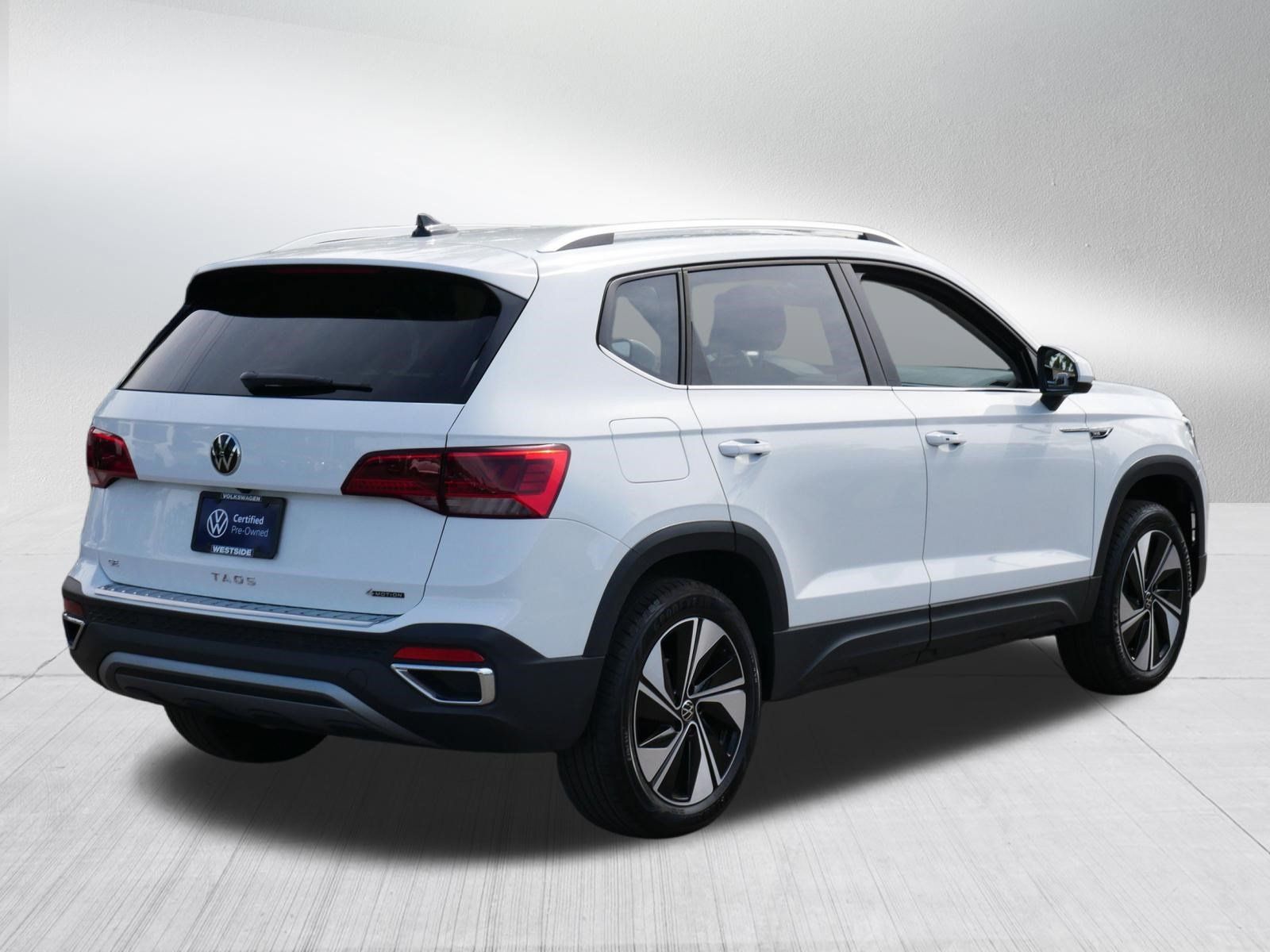 Certified 2023 Volkswagen Taos SE AWD/4WD image 7